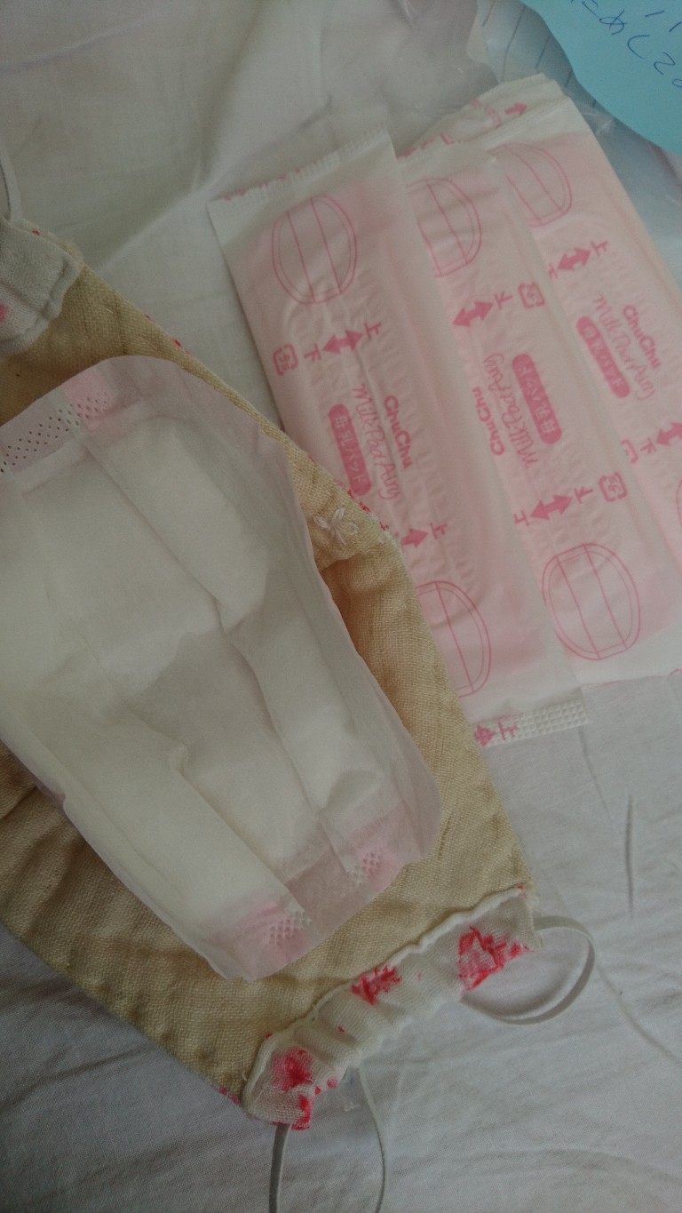 おっぱいパット